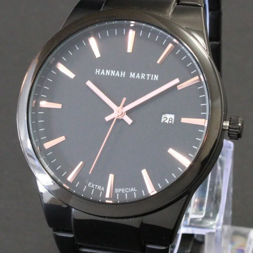 Men's Sports Watch Raised Indices Integrated Bracelet Black Quartz 40mm